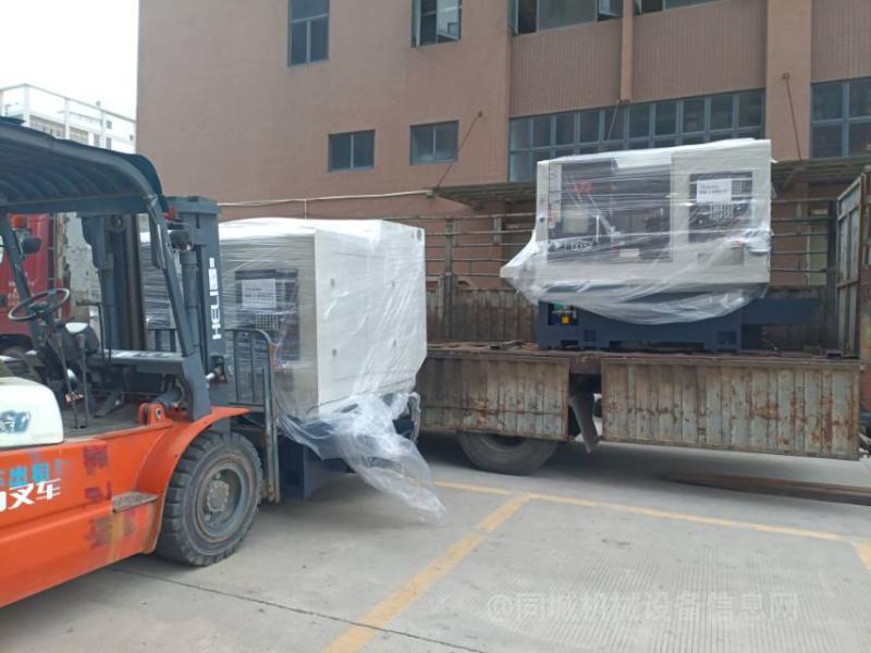 专业叉车出租，装卸，搬厂